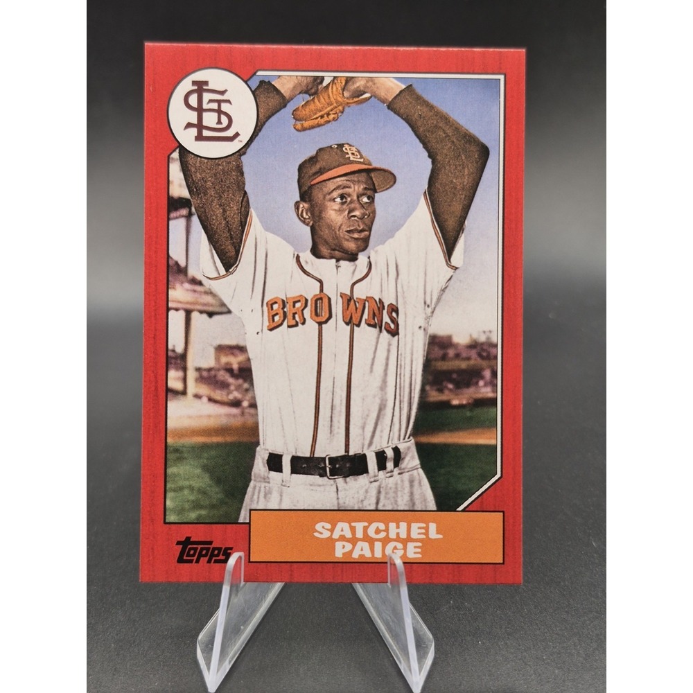 2022 Topps Archives Satchel Paige #210 Red Foil /75 St. Louis Browns Cardinals